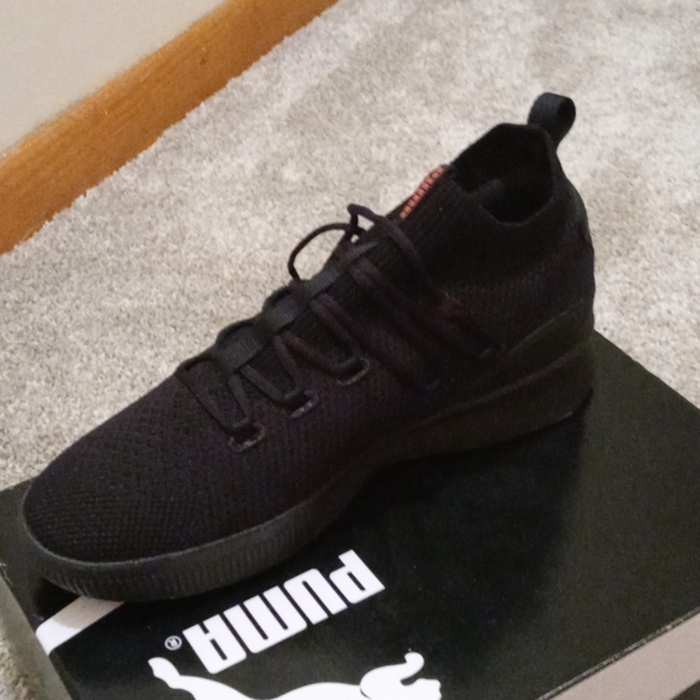 Puma - Picture 3 of 4